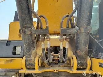 2017-caterpillar-349d2-1290757-40782870
