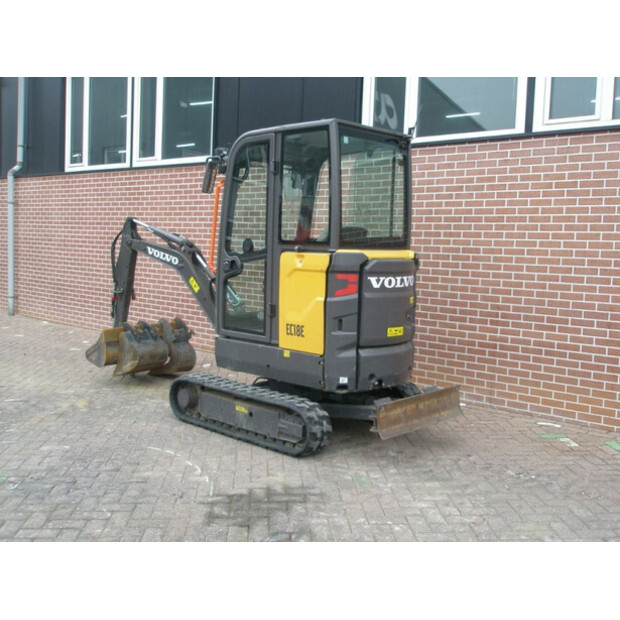 2019 Volvo ECR18E-40783294