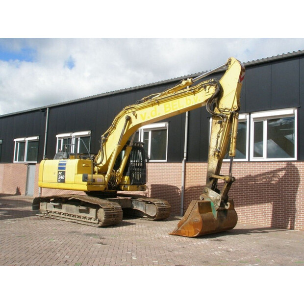 2014 كوماتسو PC240LC-10-40783349