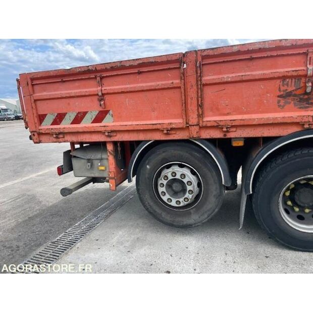 2011 Renault PREMIUM-40797113