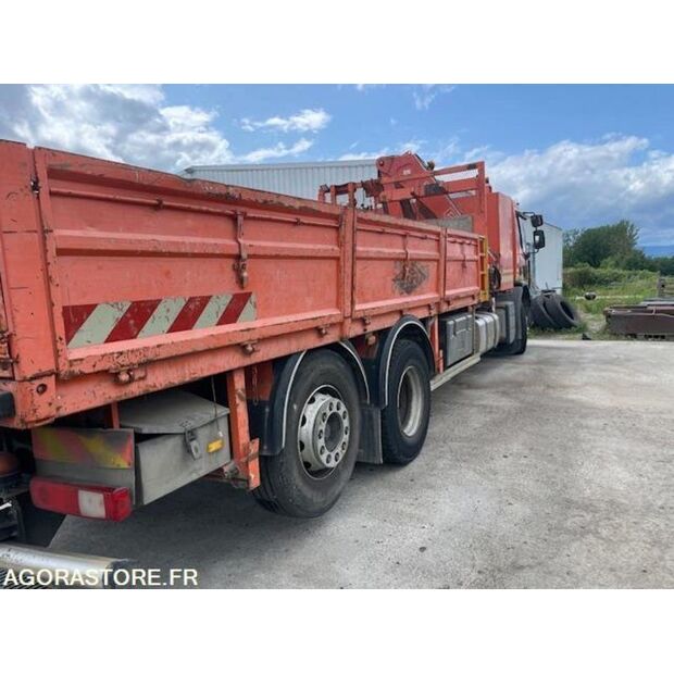 2011 Renault PREMIUM-40797114