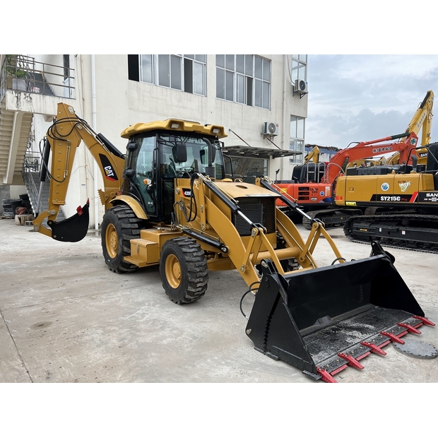 2021 Caterpillar 420F-40803101