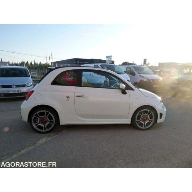 2017 Fiat 500-40809390