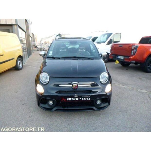 2020 Fiat 500-40809534