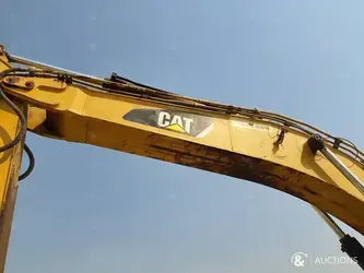 2017-caterpillar-349d2-1290756-40812007