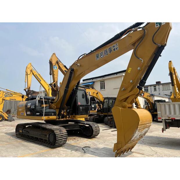 2021 كاتربيلر 330DL-40813294