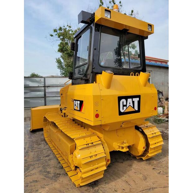 2021 كاتربيلر D5K-40813433