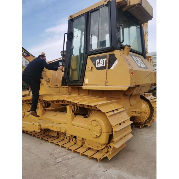 2020 Caterpillar D6G-40813496