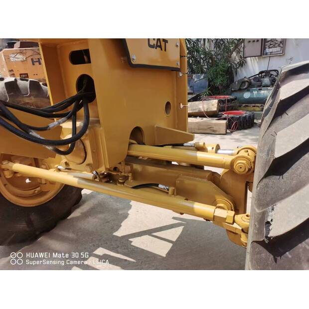 2021 كاتربيلر 140H-40813570