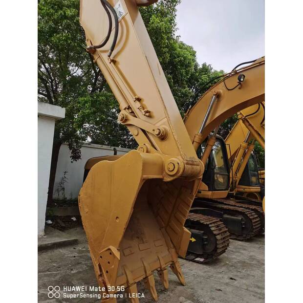2021 كاتربيلر 330BL-40813616