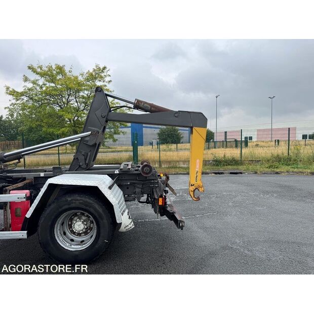 2009 داف CF85-40815870