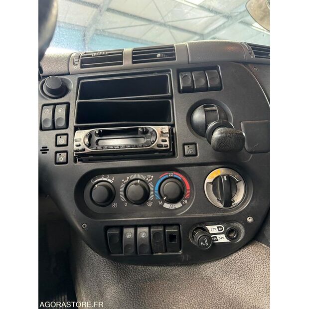 2009 داف CF85-40815877