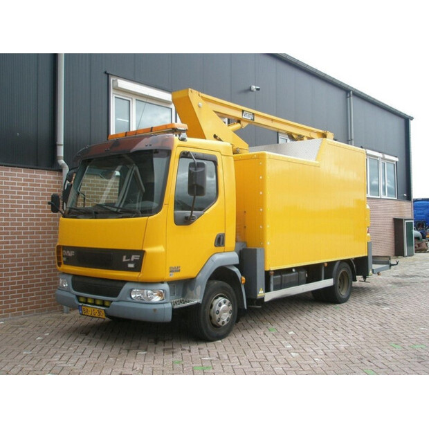 2005 DAF LF45-40828524