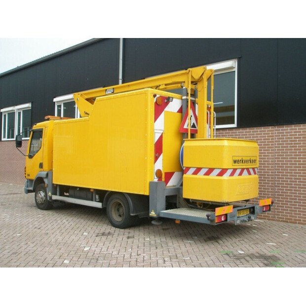 2005 DAF LF45-40828525