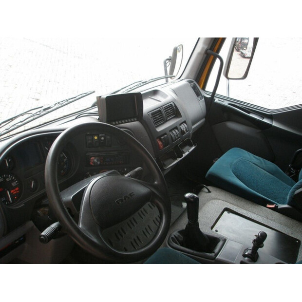 2005 DAF LF45-40828531