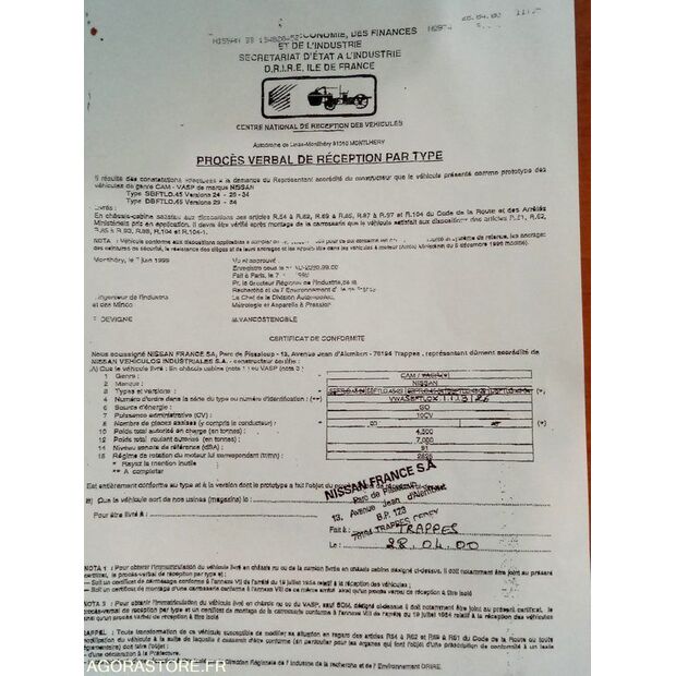 2000 NISSAN Cabstar-40833268