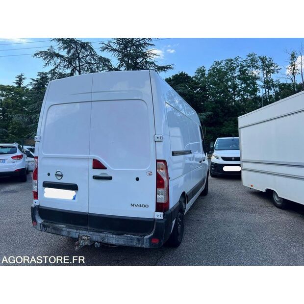 2018 NISSAN NV400-40833409