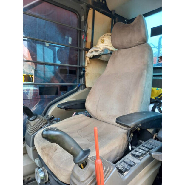 2018 Hitachi EX1200-6-40837994