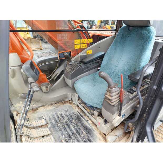 2007 هيتاشى ZX280LC-3-40850541