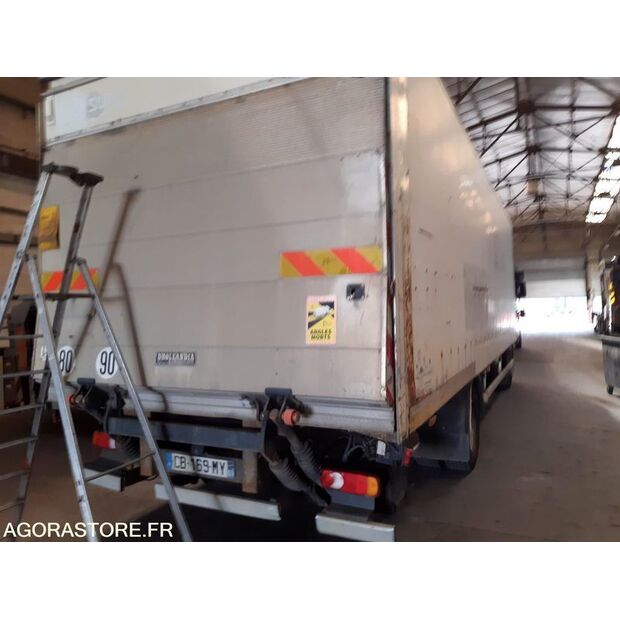 2008 Renault Midlum-40852110