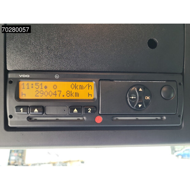 2017 Mercedes-Benz Antos 1827-40860307