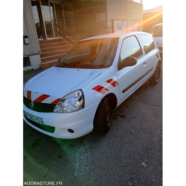2009 رينو Clio-40865080