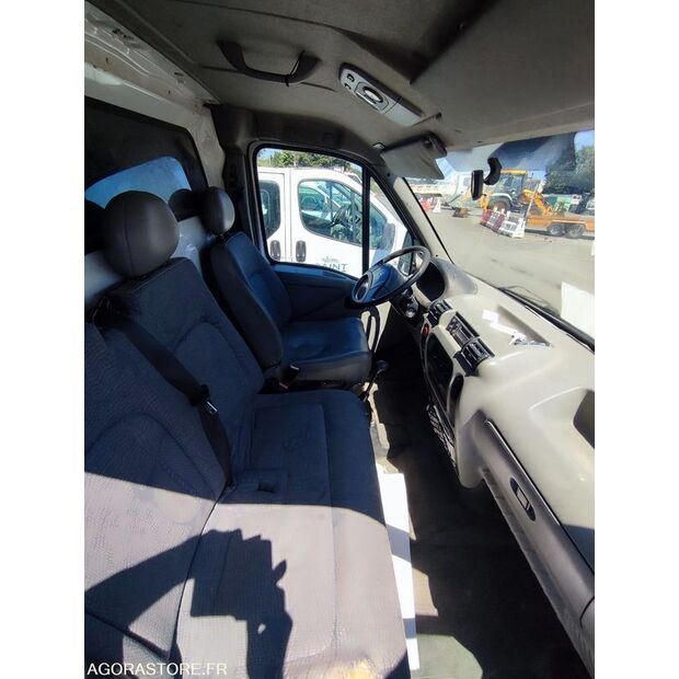 2003 Renault Master-40865278