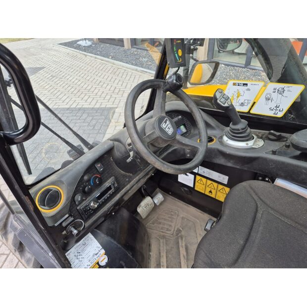 2021 جيه سي بي 516-40-40876445