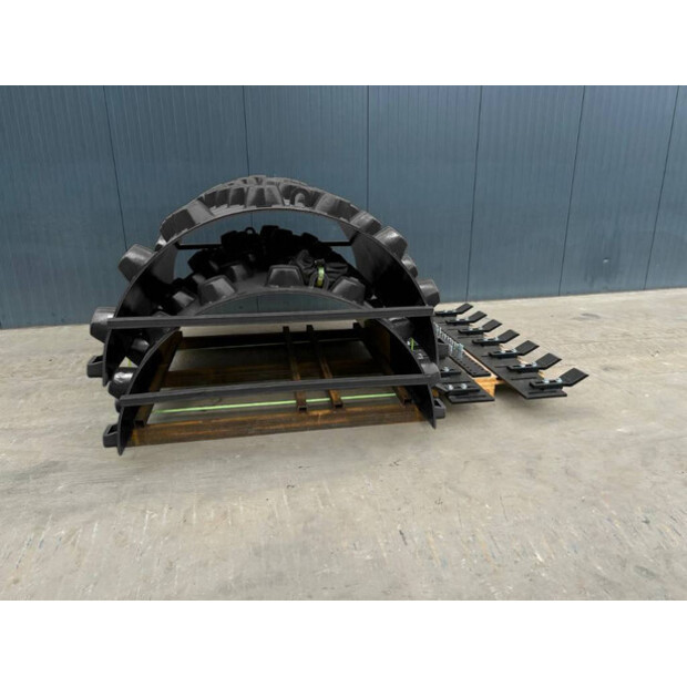 2025 DYNAPAC CA5500-40885195