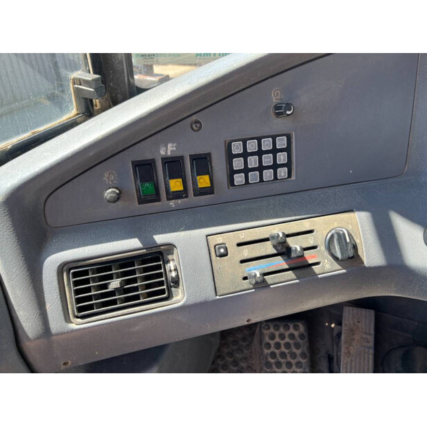 2001 Volvo A40D-40887521