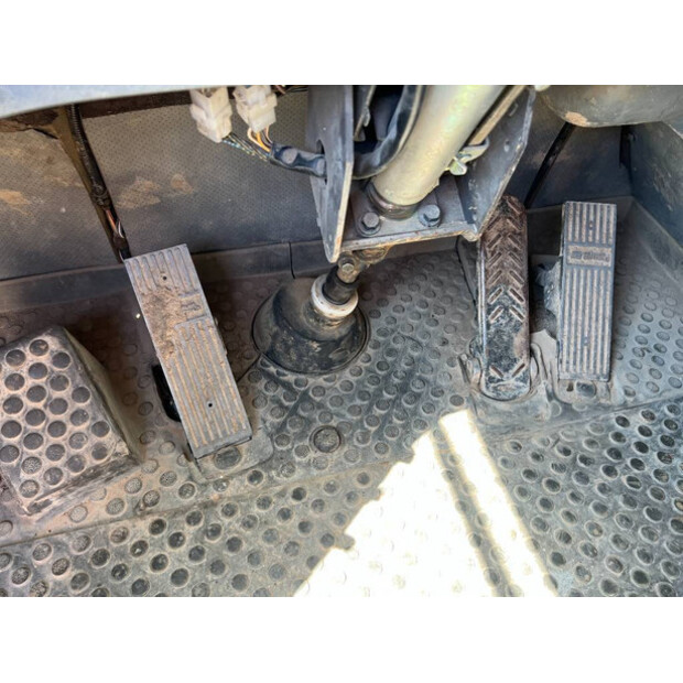 2001 Volvo A40D-40887522