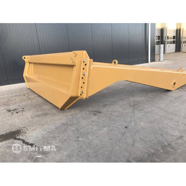 2025 Caterpillar 730-40888268
