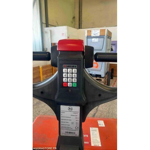 تويوتا LPE200/8-40905502