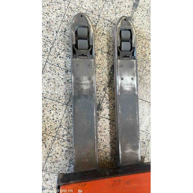 تويوتا LPE200/8-40905503