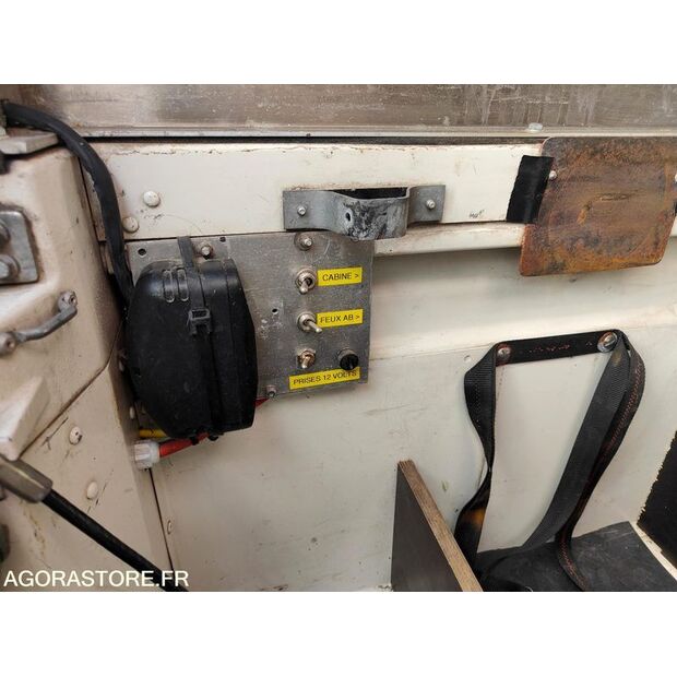 2007 Land Rover Defender-40922957
