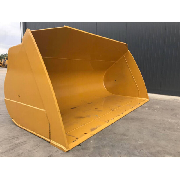 2025 Caterpillar 938K-40923054