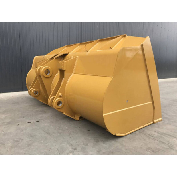 2025 Caterpillar 938K-40923057