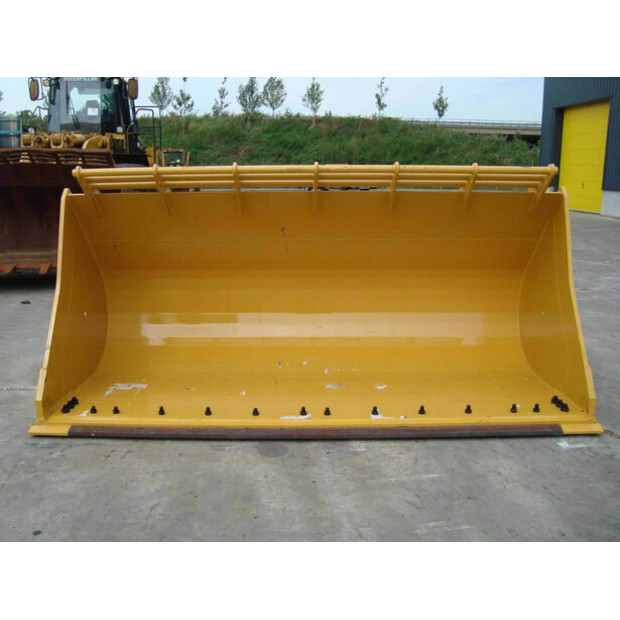 2025 Caterpillar 980-40923276