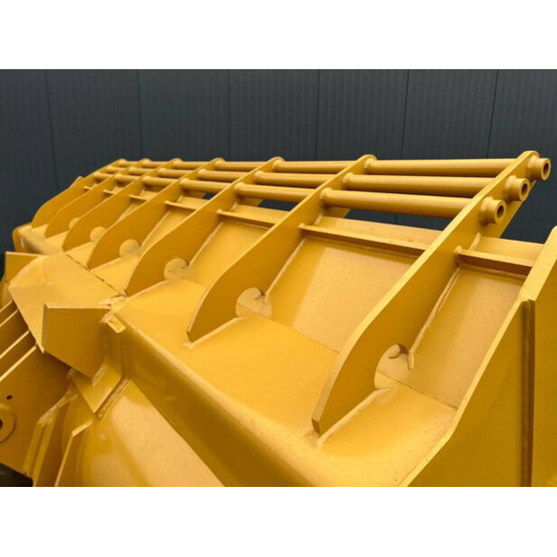 2025 Caterpillar 980K-40923318
