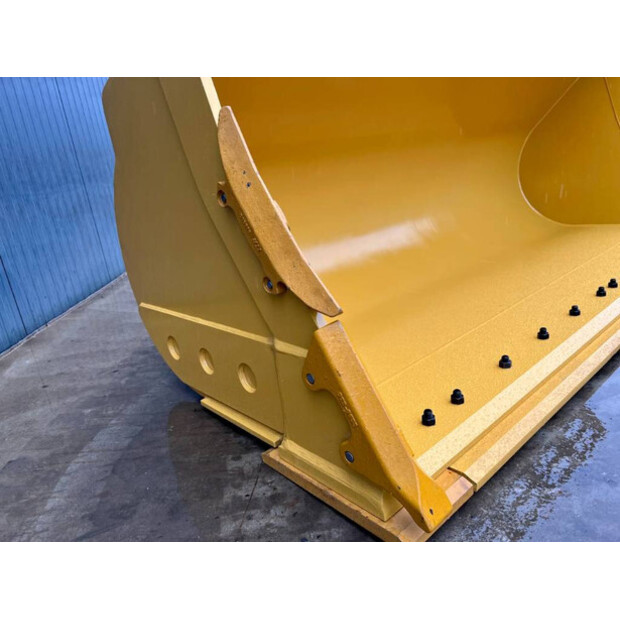 2025 Caterpillar 980K-40923321
