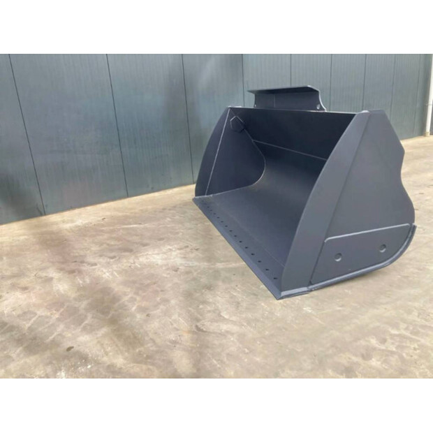 2025 Volvo L90F-40923684