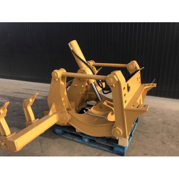 2025 كاتربيلر 14M-40923872