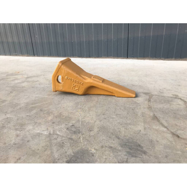 2025 Caterpillar D6R-40924138