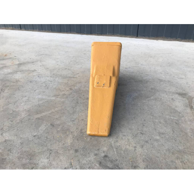 2025 Caterpillar D6R-40924140
