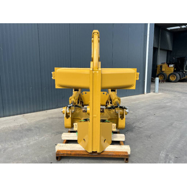 2025 Caterpillar D7H-40924184