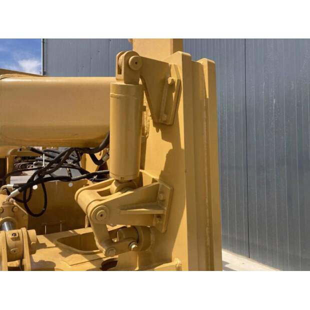 2025 Caterpillar D8-40924237