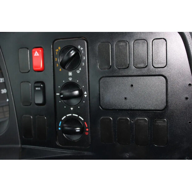 2012 Mercedes-Benz Atego 1018-40938174