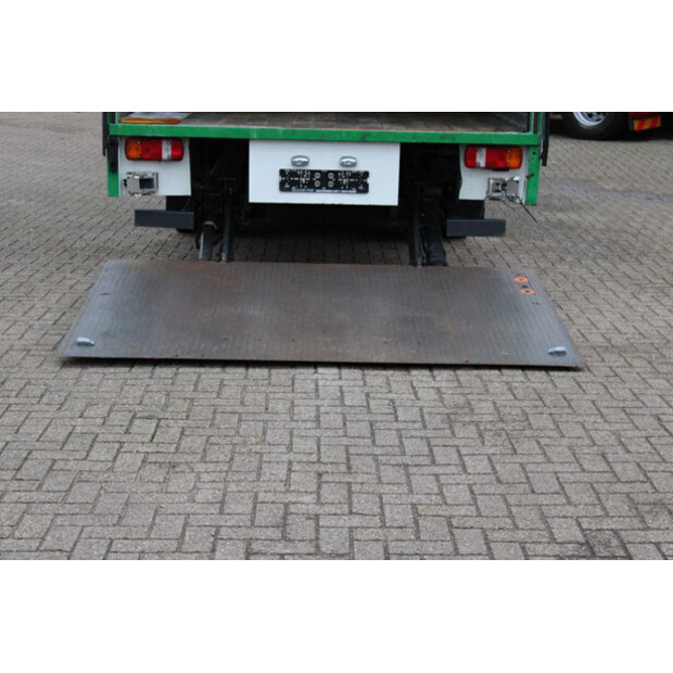 2012 Mercedes-Benz Atego 1018-40938191