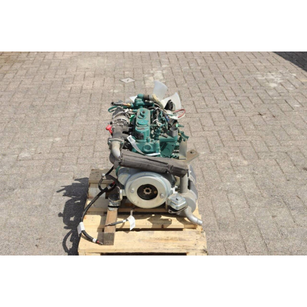 2022 فولفو D0 9A-EF08-40938283