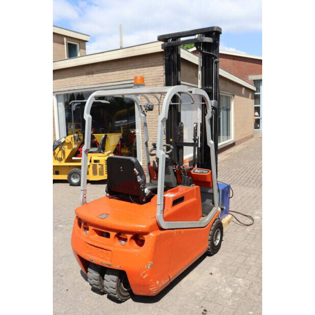 2005 BT CBE 15T-40938445